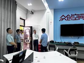 说明: J:\5.信息与通信工程学院(2022年11月始)\照片\【20230512】符宣国书记调研学院人才工作\精选\微信图片_202305151127546.jpg